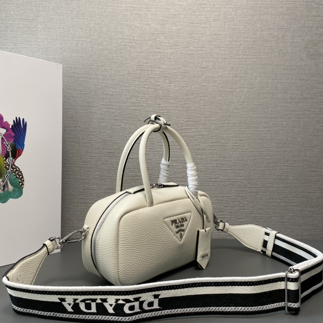 Prada Leather Bag Tote Shoulder Bag White 1BB102